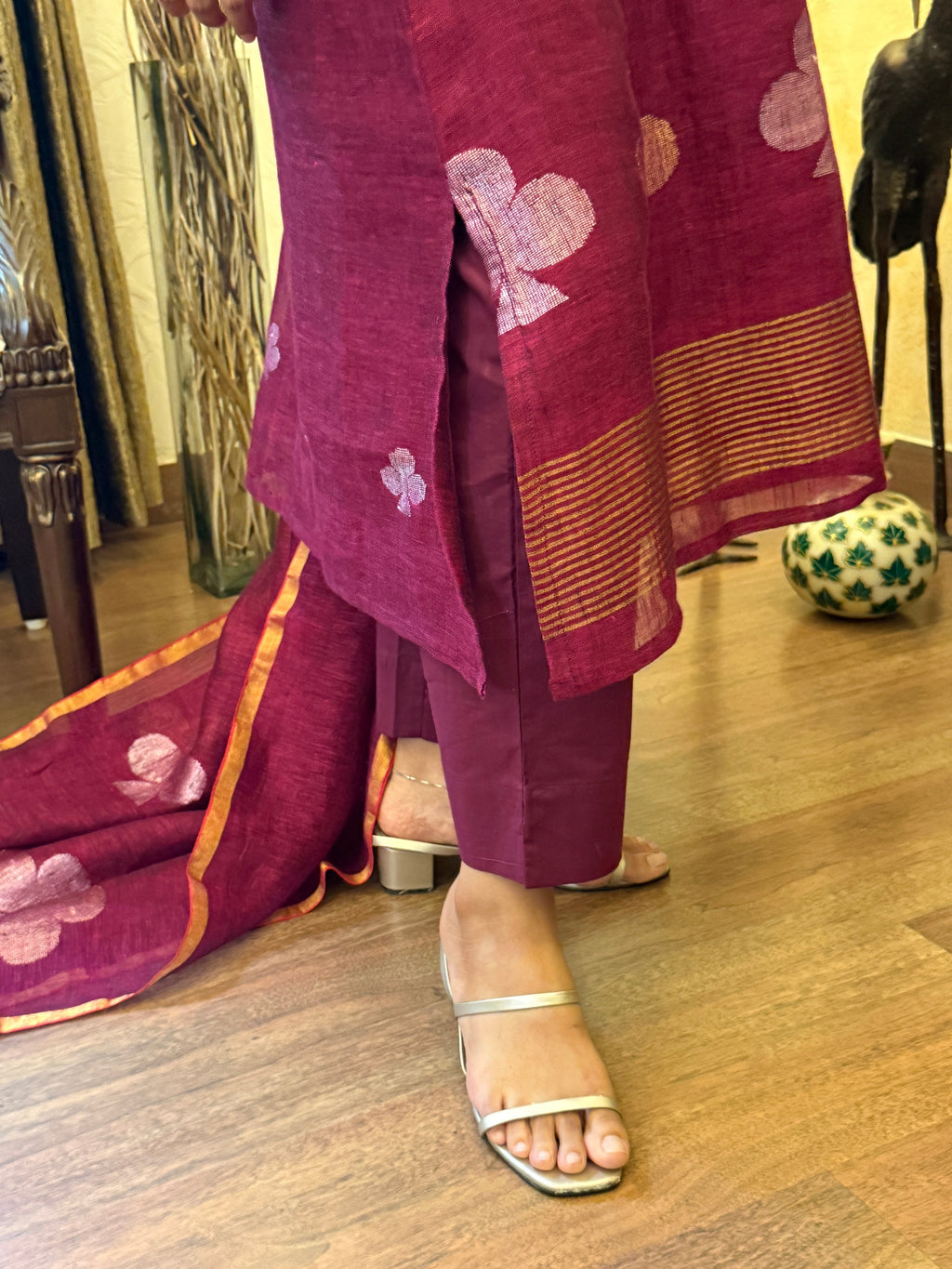 Nitya Maroon Jamdani Pan Patta Dupatta Suit Set