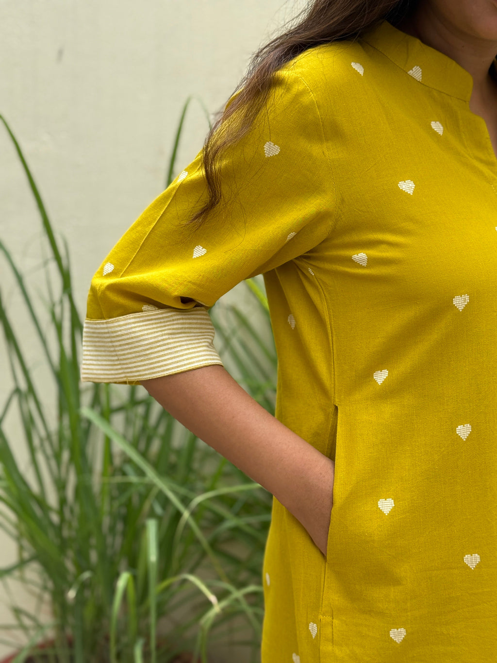 Meher Handloom Cotton Kurta Pant Set | Handwoven Butti | KanthaIndia