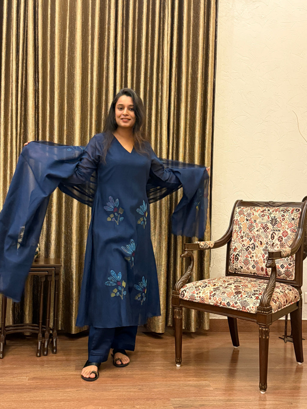 Prussian Blue Floral Appliqué Mul Chanderi Kurta Set