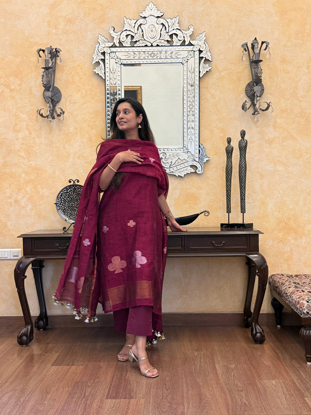 Nitya Maroon Jamdani Pan Patta Unstitched Fabric Set