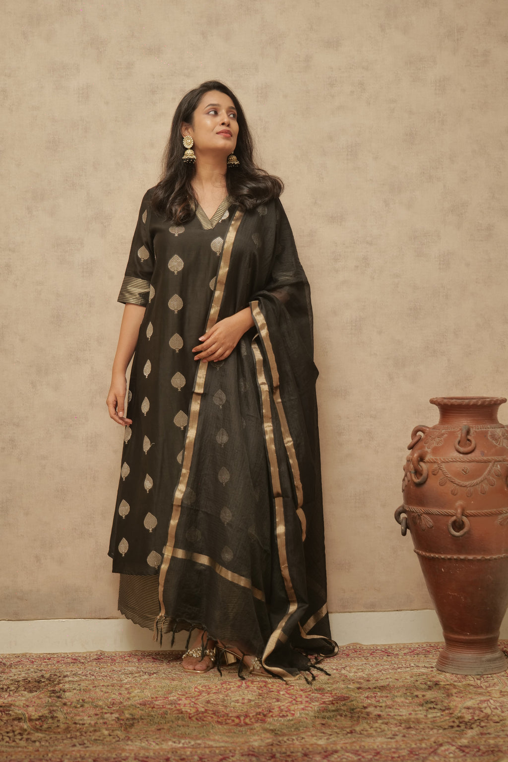 Nitya Banarasi Tissue Chanderi Silk Suit Set